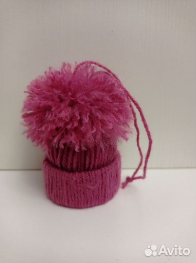 Шапочки (сувенир ), шарики, олени