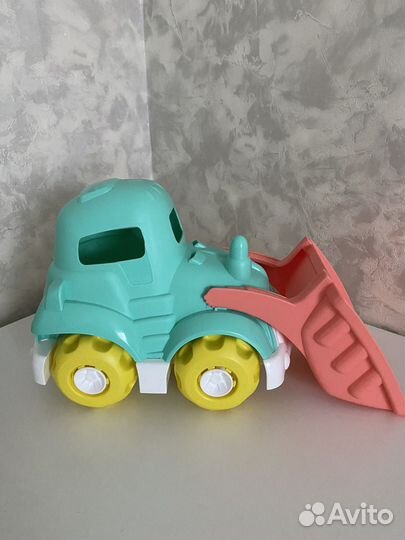Игрушки машинка трактор новая