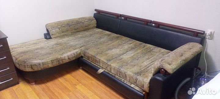 Угловой диван