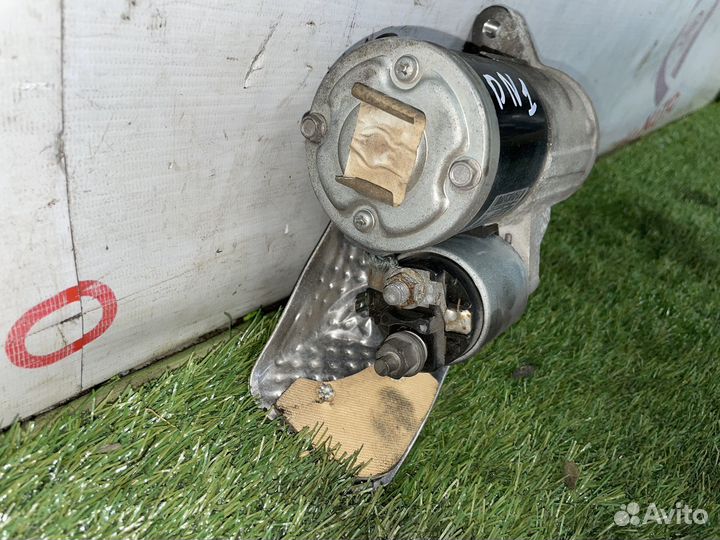 Стартер на Dodge Nitro 2011