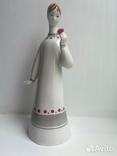 Статуэтки времен СССР 