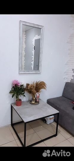 Журнальный столик, зеркало