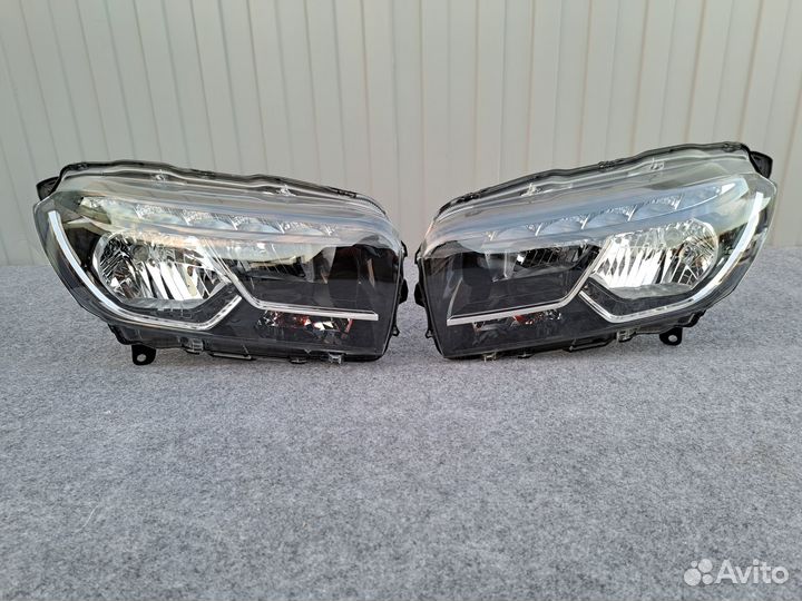 Фара LADA Xray передняя