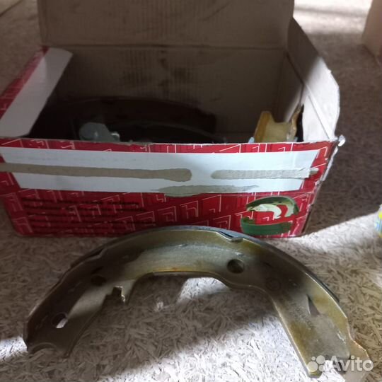 Колодки тормозные барабанные