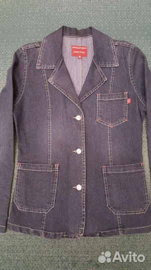 Джинсовая куртка