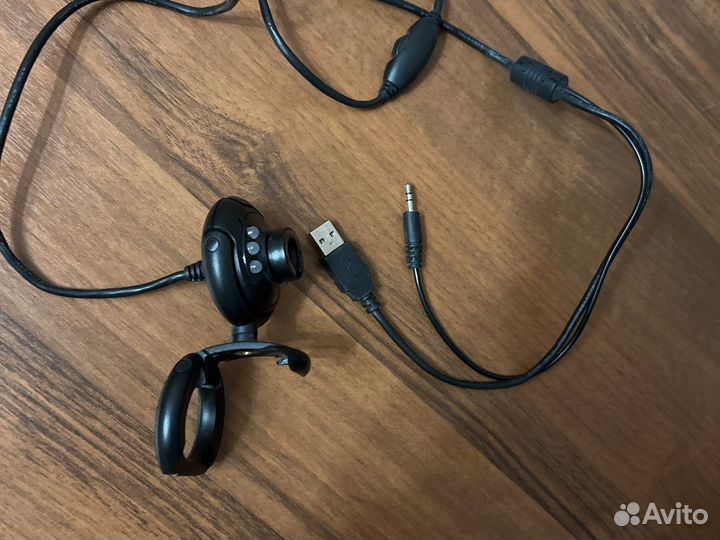 Веб-камера Trust