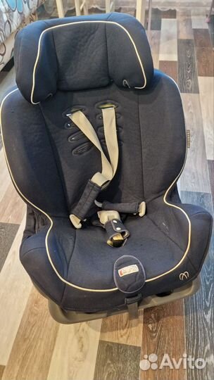 Автокресло (0-9-25 кг) Ailebebe Carmate Zutto