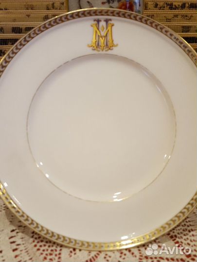 Антиквврные тарелки, Франция