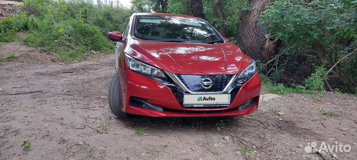 Nissan Leaf AT, 2018, 110 000 км