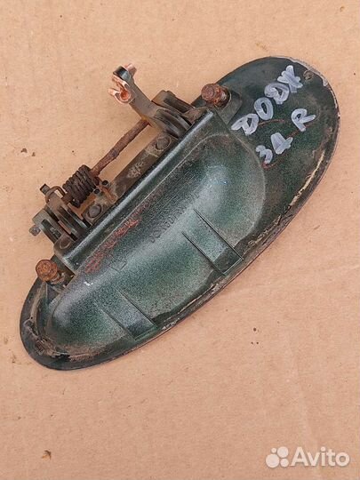 Ручка наружная правая додж интрепид 2