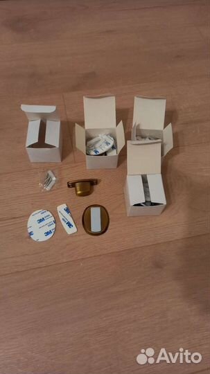 Магнитный упор для двери