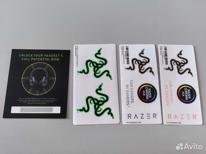 Наклейки Razer и код активации приложения