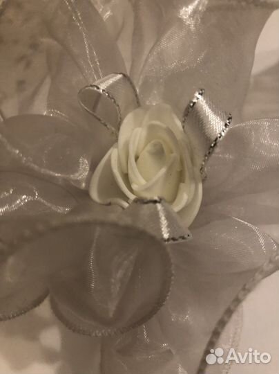 Белые бантики для волос