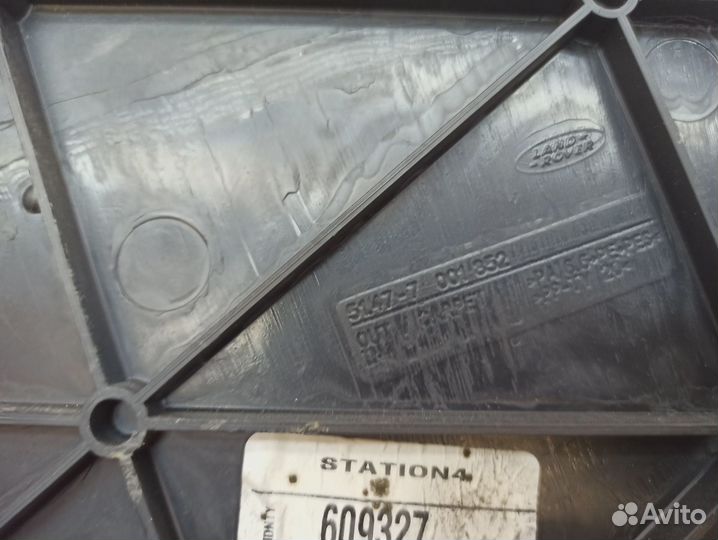 Пол багажника правая часть Land Rover Range Rover