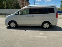 Nissan Serena 2.0 CVT, 2002, 350 000 км, с пробегом, цена 795 000 руб.