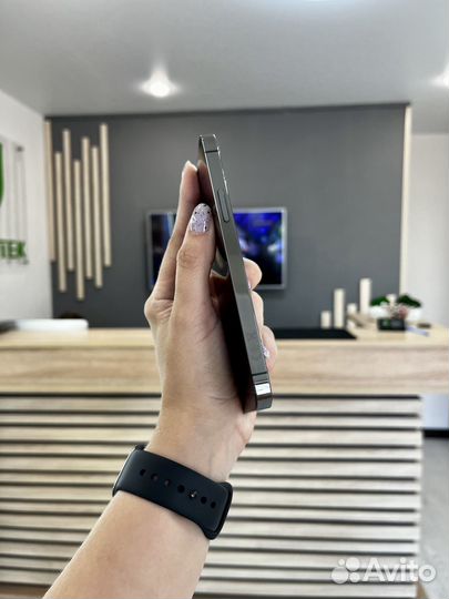 iPhone 12 Pro, 256 ГБ