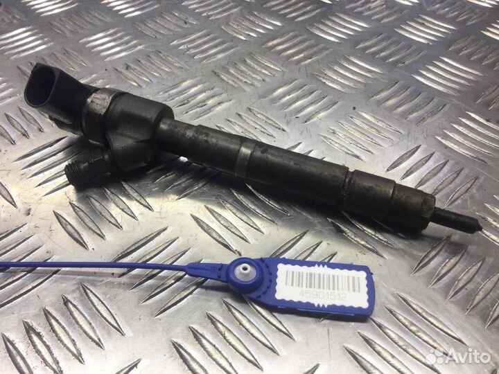 Форсунка Mercedes C-klasse 0445110177; A6480700287