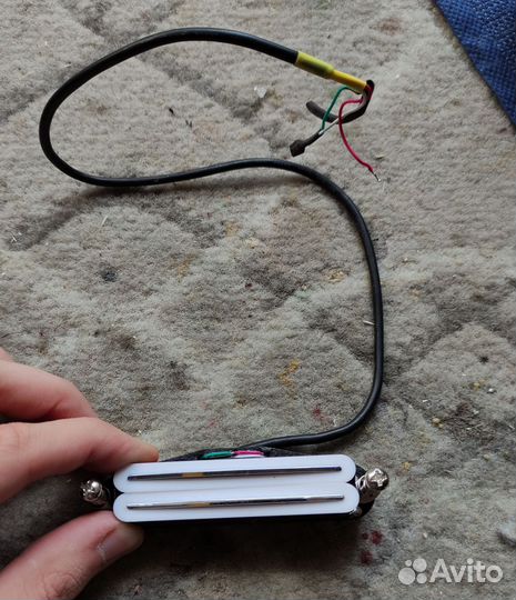 Рельсовый хамбакер Fleor