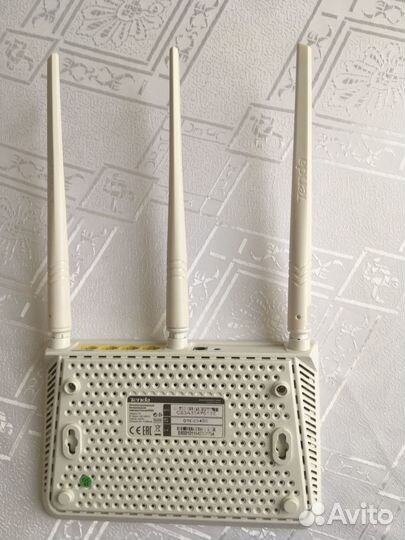 Wi-Fi роутер Tenda F3