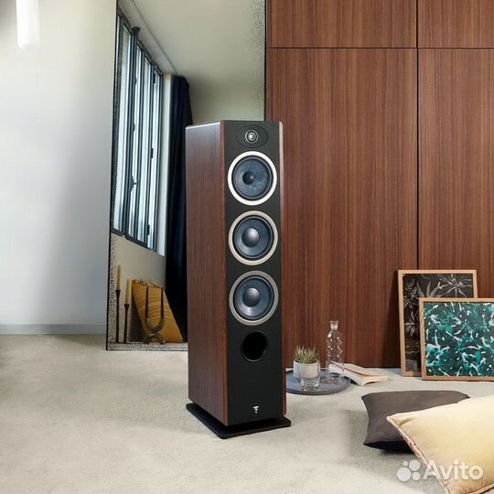 Focal Vestia N2 dark wood