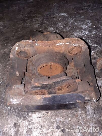 Передний тормозной суппорт lifan breez