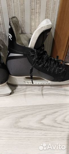 Коньки хоккейные 43 размер