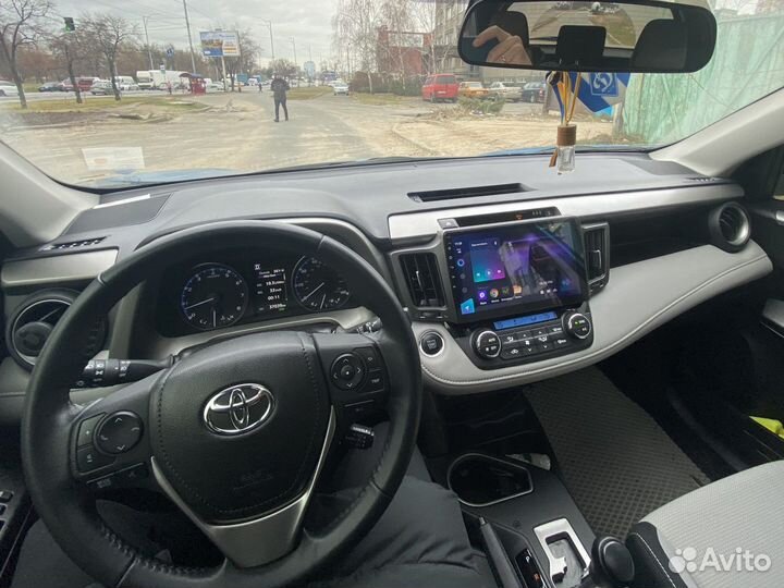 Магнитола Teyes CC3 Toyota Rav4 4