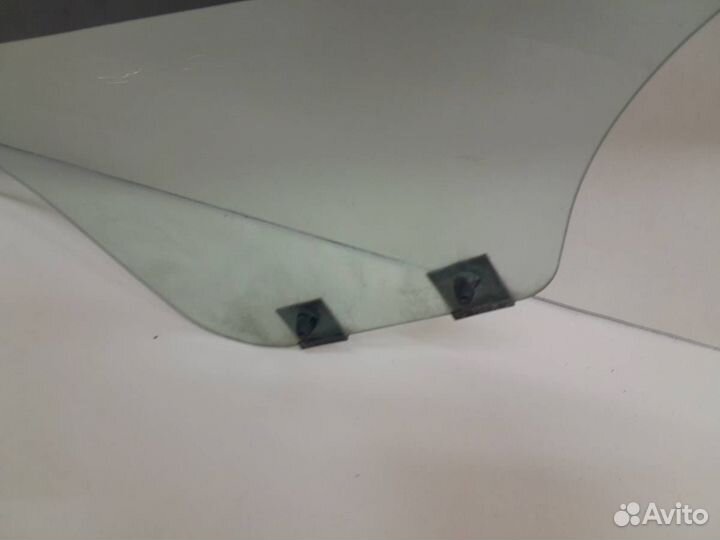 Стекло двери задней правой Renault Logan 1 2005-20