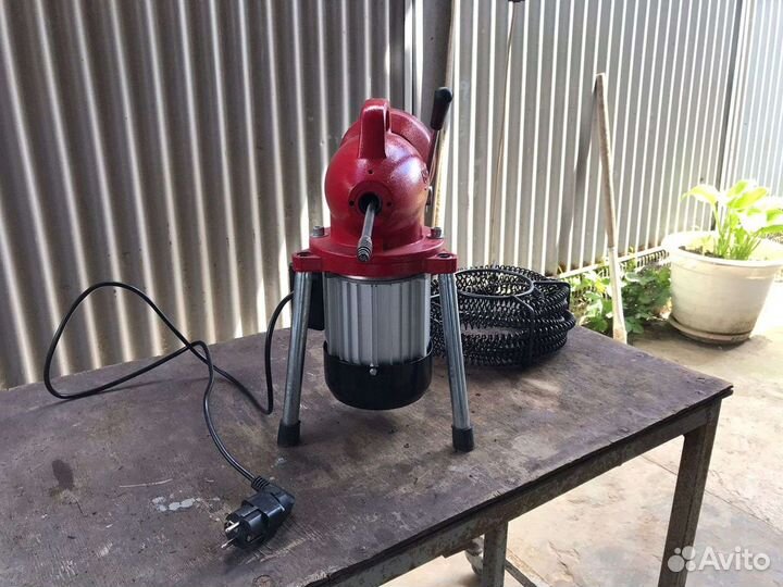 Машинка для прочистки канализации