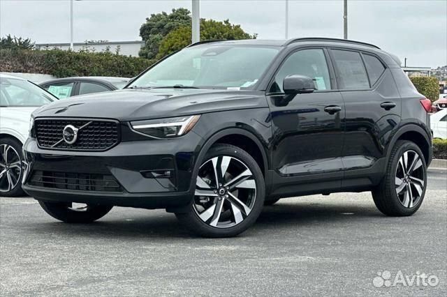 Volvo XC40 2.0 AT, 2024, 1 км