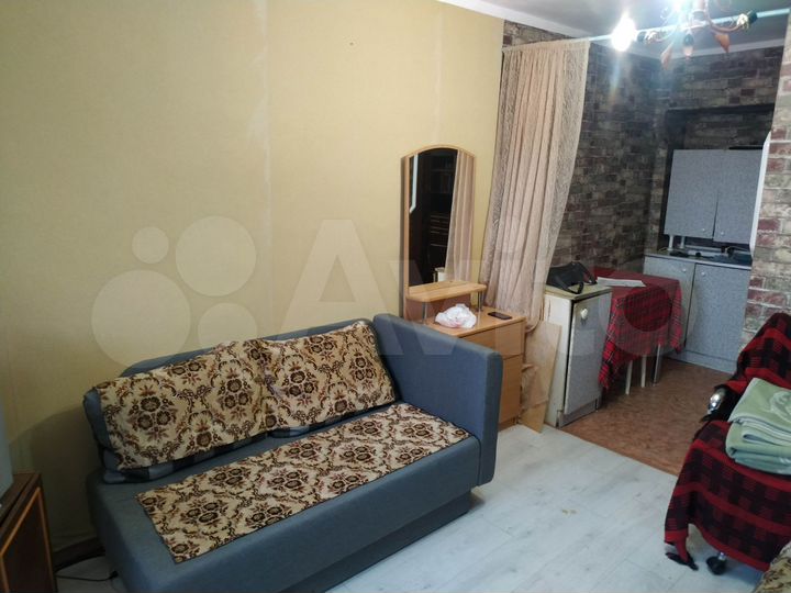 Комната 18,8 м² в 3-к., 2/4 эт.