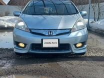 Honda Fit Shuttle 1.3 CVT, 2012, 119 000 км, с пробегом, цена 1 110 000 руб.