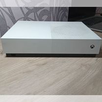 Xbox One S All Digital Edition 1TB + Игра