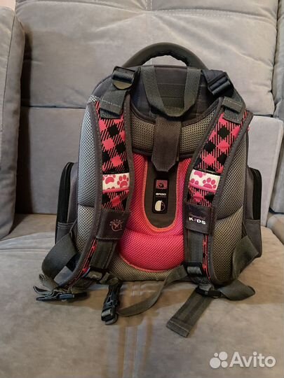 Ортопедическая рюкзак школьный