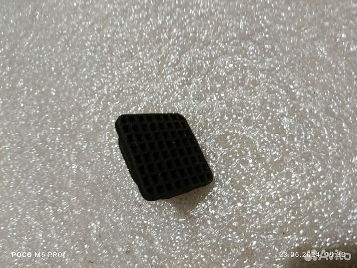 Заглушка накладки Mercedes w221