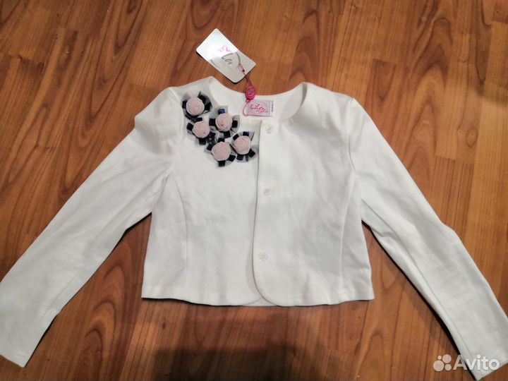 Болеро для девочки, красивое, смотрится нарядно, н