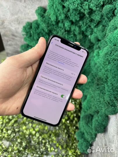 iPhone X, 64 ГБ