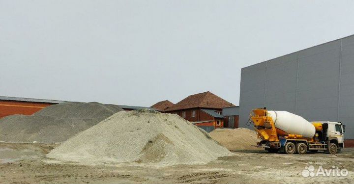 Доставка бетона миксером