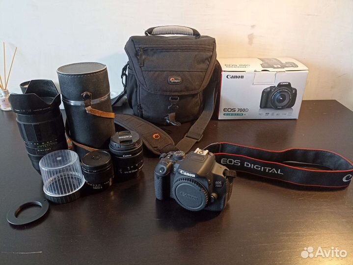 Canon EOS 700D + сет 