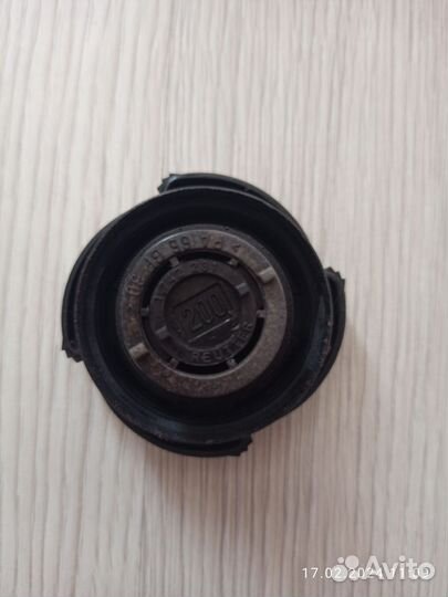 Крышка радиатора BMW X5 E53