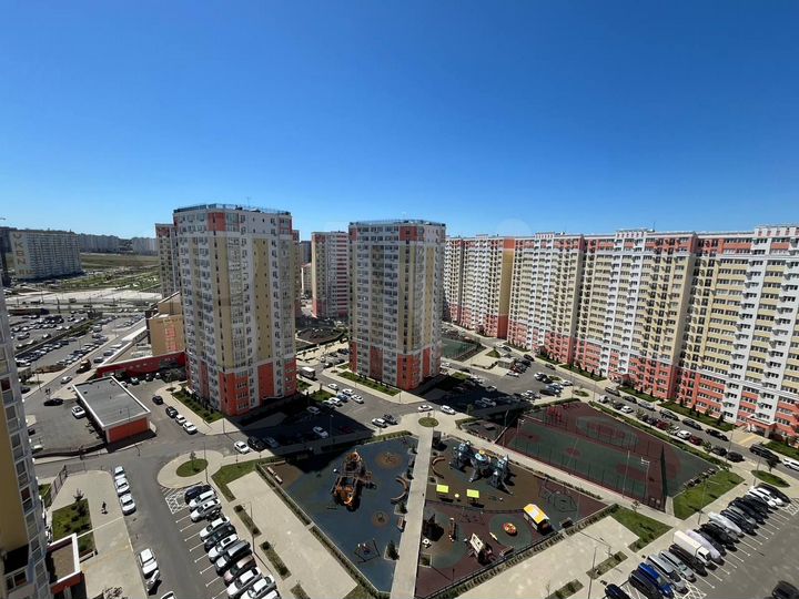 2-к. квартира, 66,8 м², 16/18 эт.