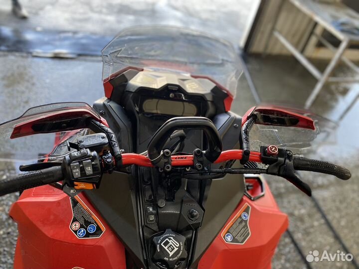 Снегоход BRP Lynx Xterrain Turbo RE