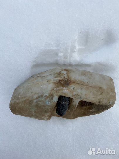 Бачок омывателя лобового стекла ваз