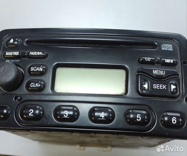 Оригинальна магнитола на focus1