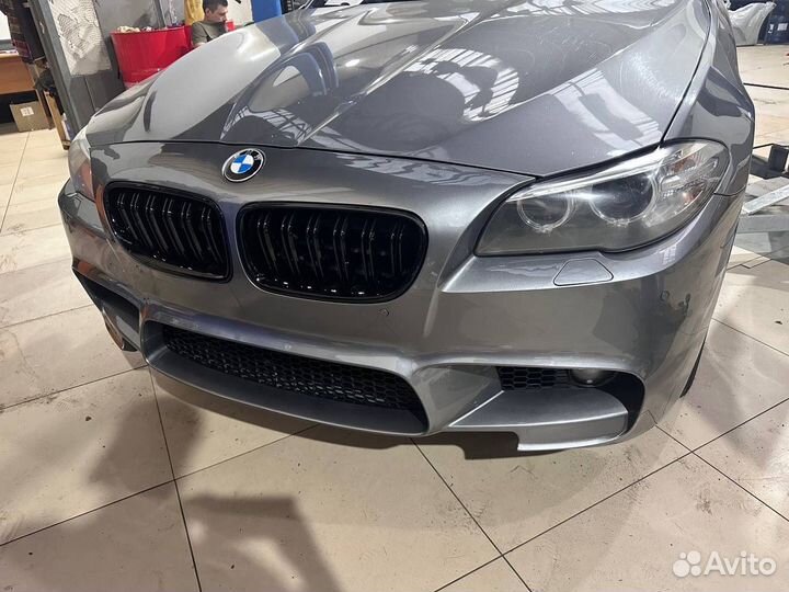 Передний бампер М5 F10 Mlook