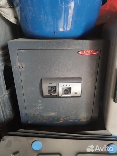 Сейф металлический бу