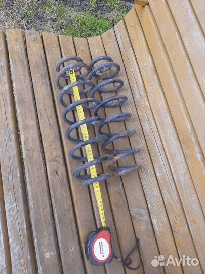 Задние пружины на Volkswagen гольф 4