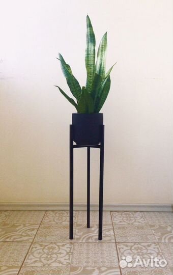 Подставка под цветы металлическая новая