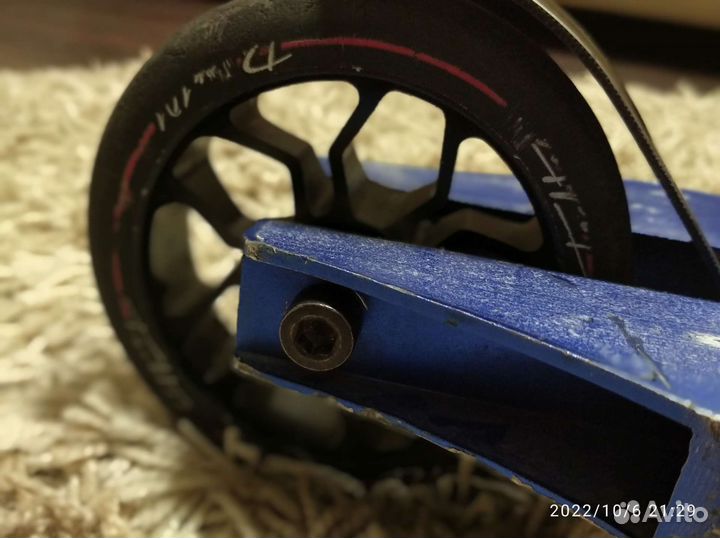 Продам трюковой самокат