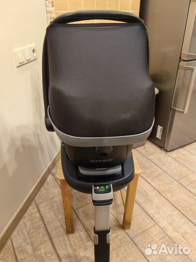 Автолюлька maxi cosi с базой